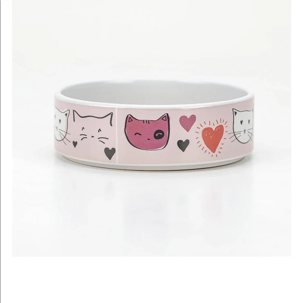 Matching mug and Pet bowl.